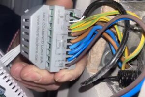 4HK’s Plumbing & Electrical