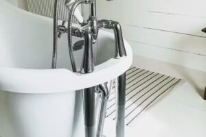 E.lucia heating and plumbing Ltd