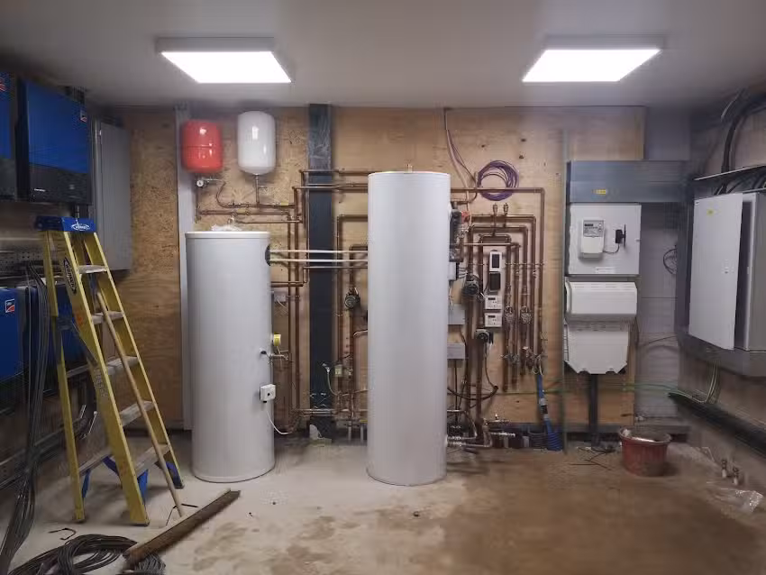 Holt Plumbing and Heating Service ltd