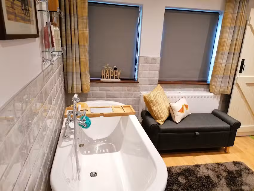 Lonsdale Plumbing and Heating Limited