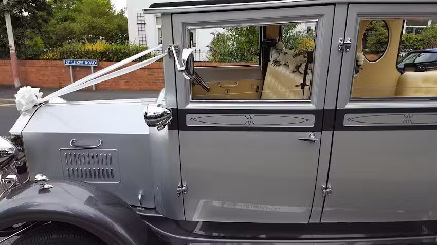 R Whitfield Htg & Plumbing Services Ltd